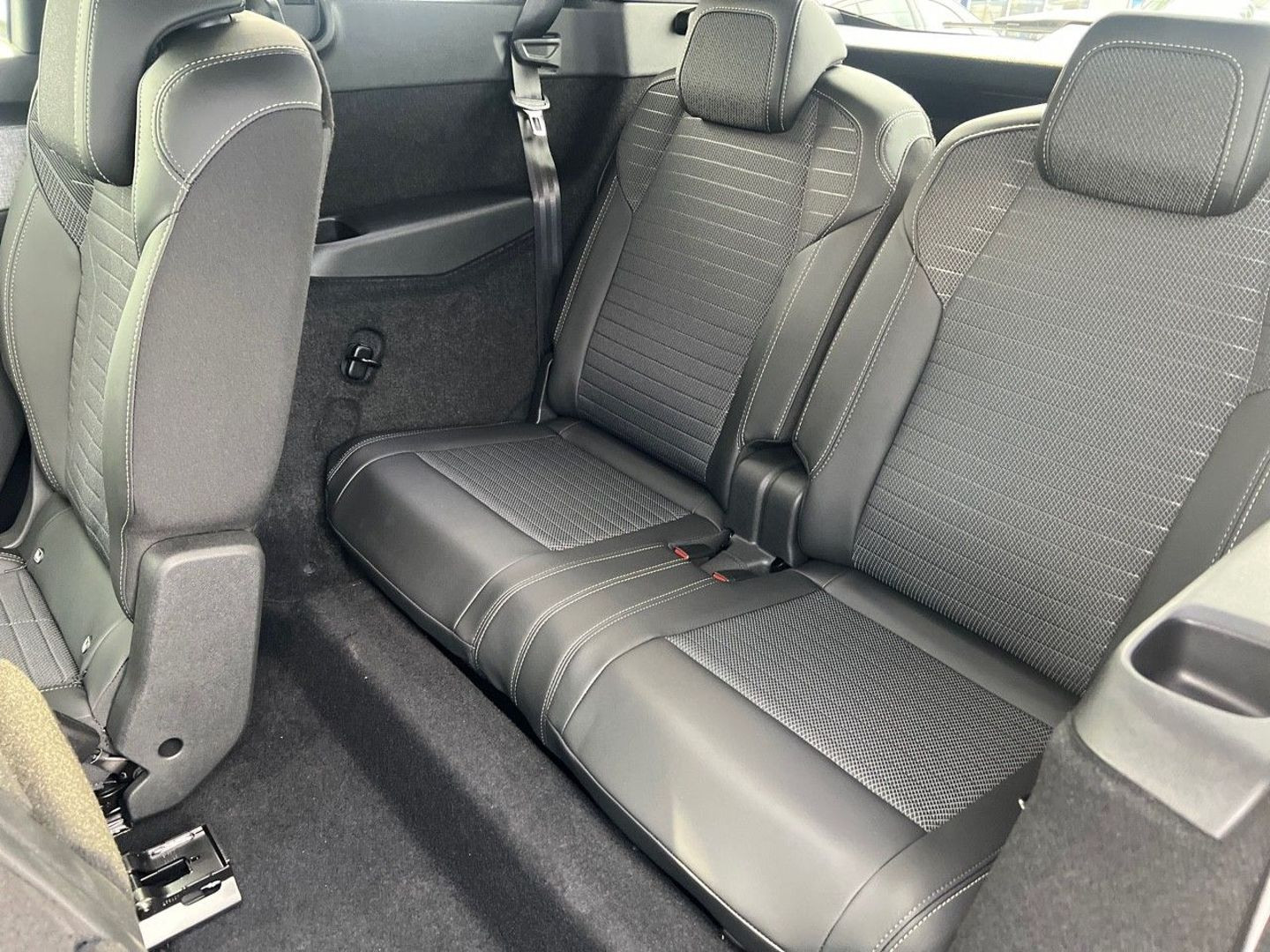 PEUGEOT 5008 en vente à Albi chez votre mandataire automobile