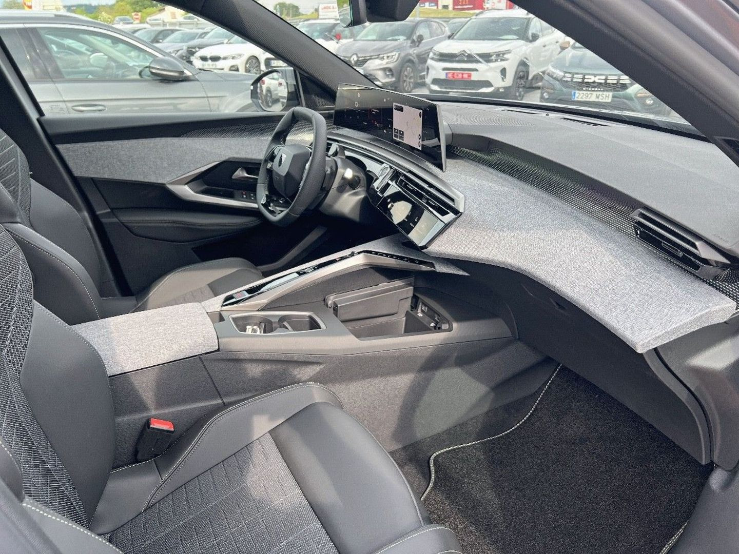 PEUGEOT 5008 en vente à Albi chez votre mandataire automobile
