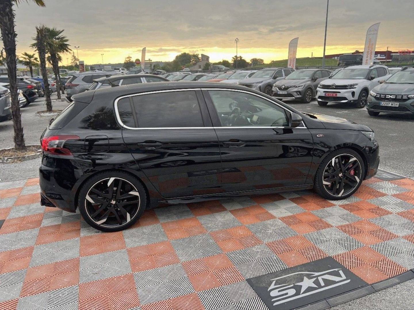PEUGEOT 308 en vente à Albi chez votre mandataire automobile