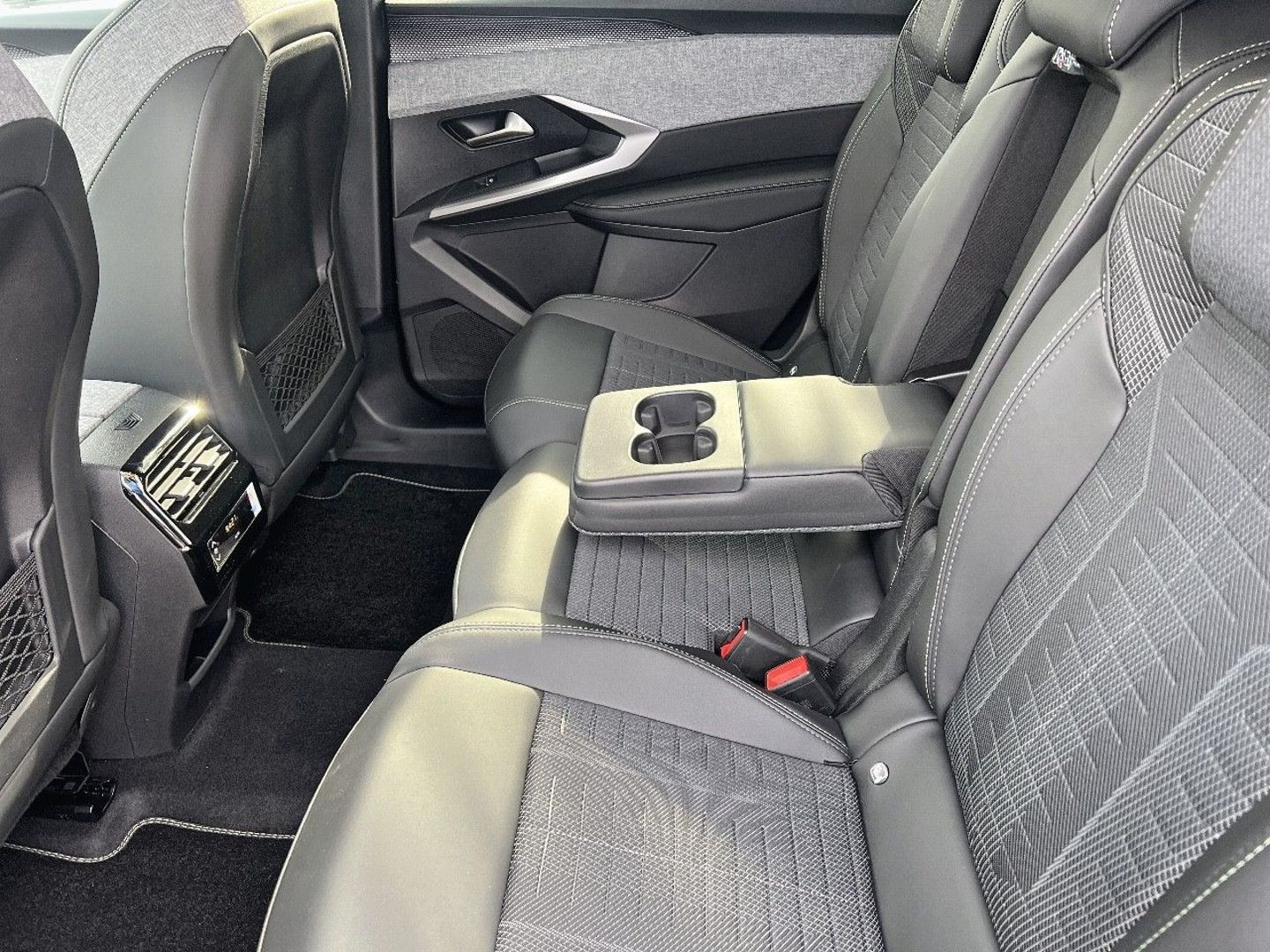PEUGEOT 5008 en vente à Albi chez votre mandataire automobile