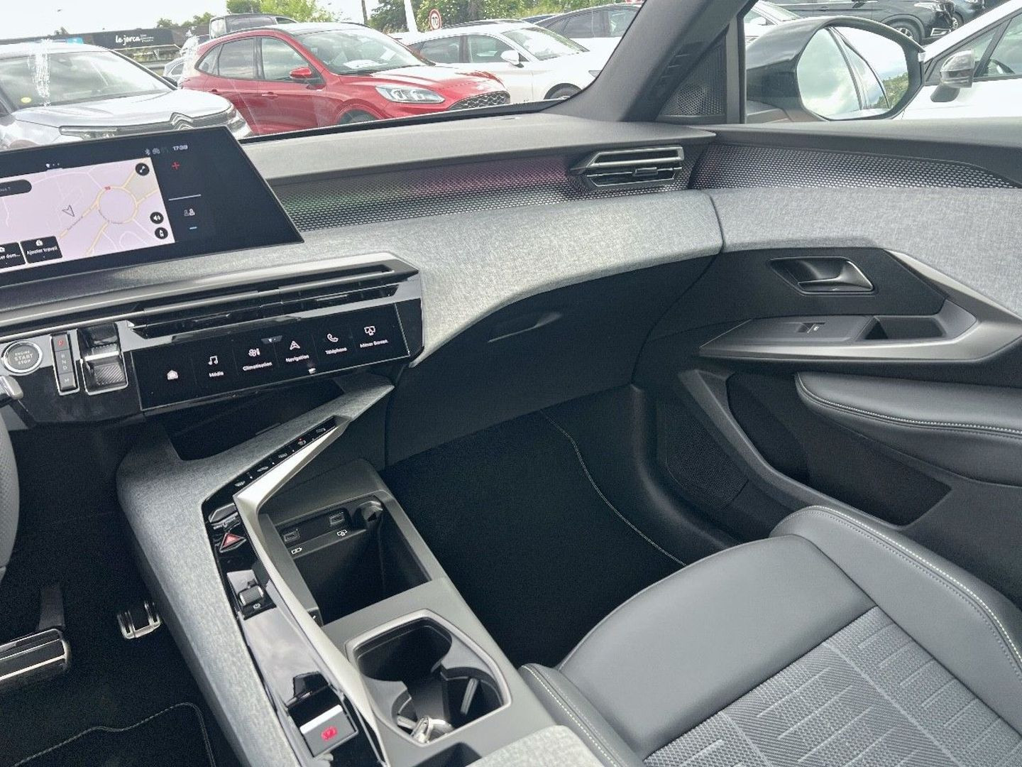 PEUGEOT 5008 en vente à Albi chez votre mandataire automobile
