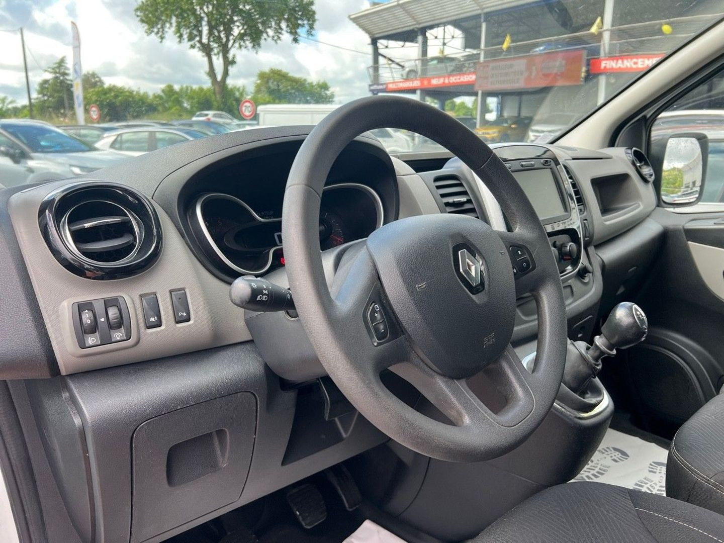 RENAULT TRAFIC FOURGON en vente à Albi chez votre mandataire automobile
