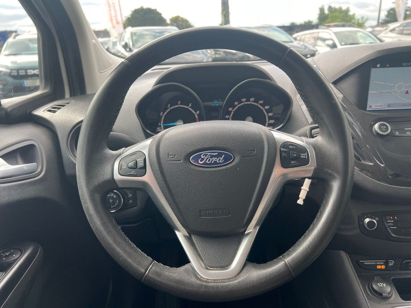 FORD Tourneo Courier en vente à Albi chez votre mandataire automobile