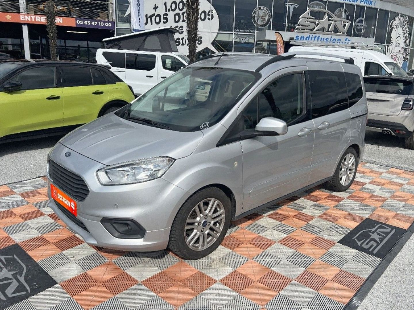 FORD Tourneo Courier en vente à Albi chez votre mandataire automobile
