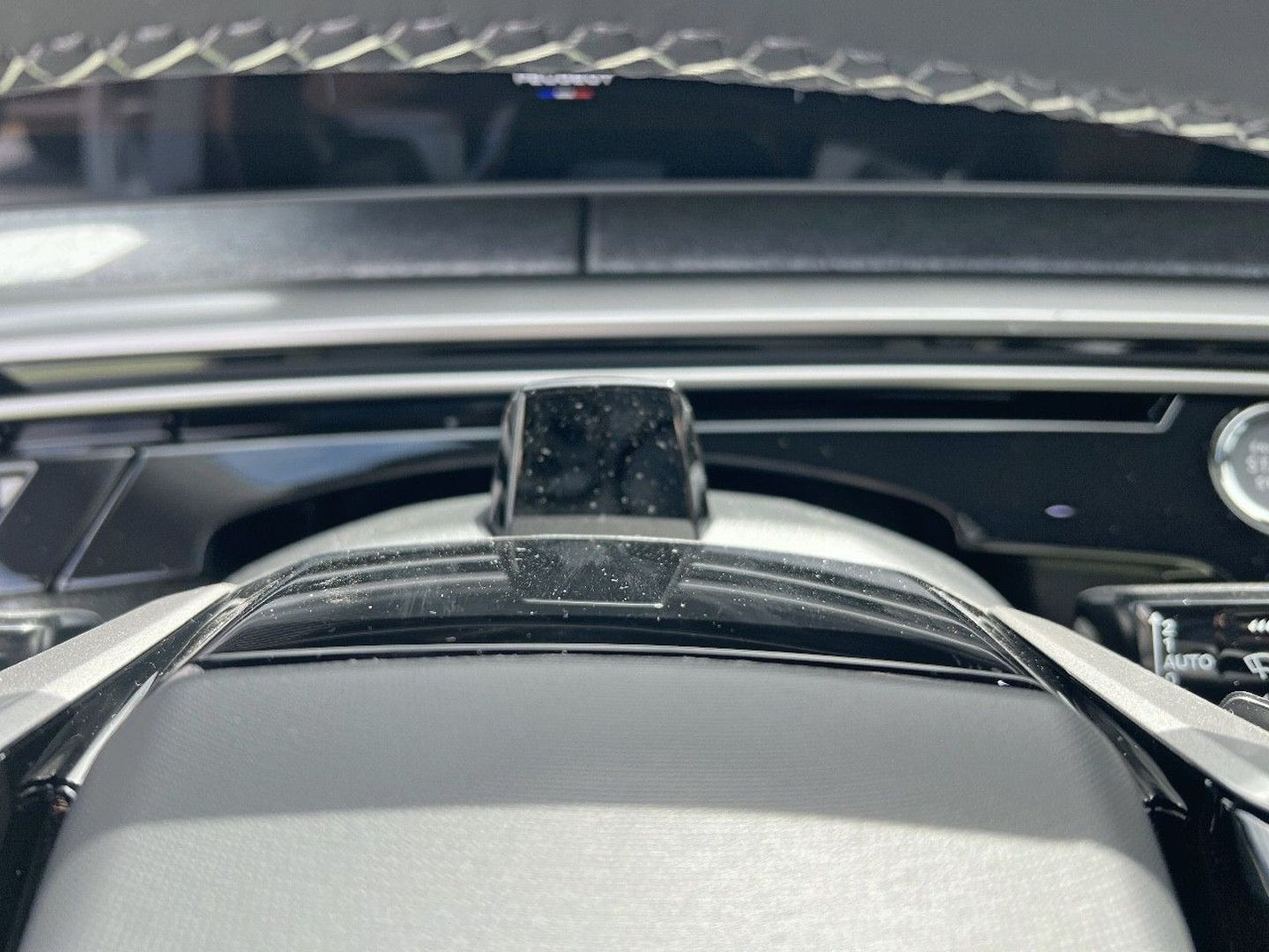 PEUGEOT 5008 en vente à Albi chez votre mandataire automobile