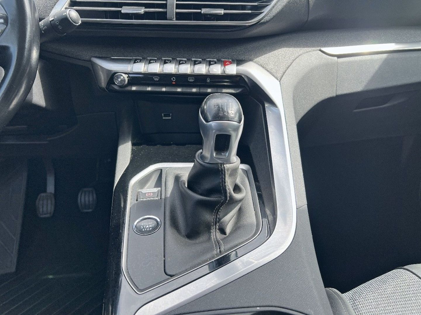 PEUGEOT 3008 en vente à Albi chez votre mandataire automobile