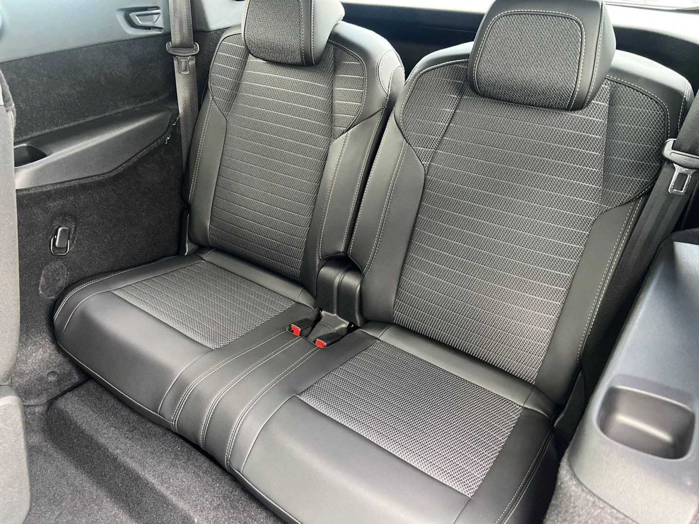 PEUGEOT 5008 en vente à Albi chez votre mandataire automobile