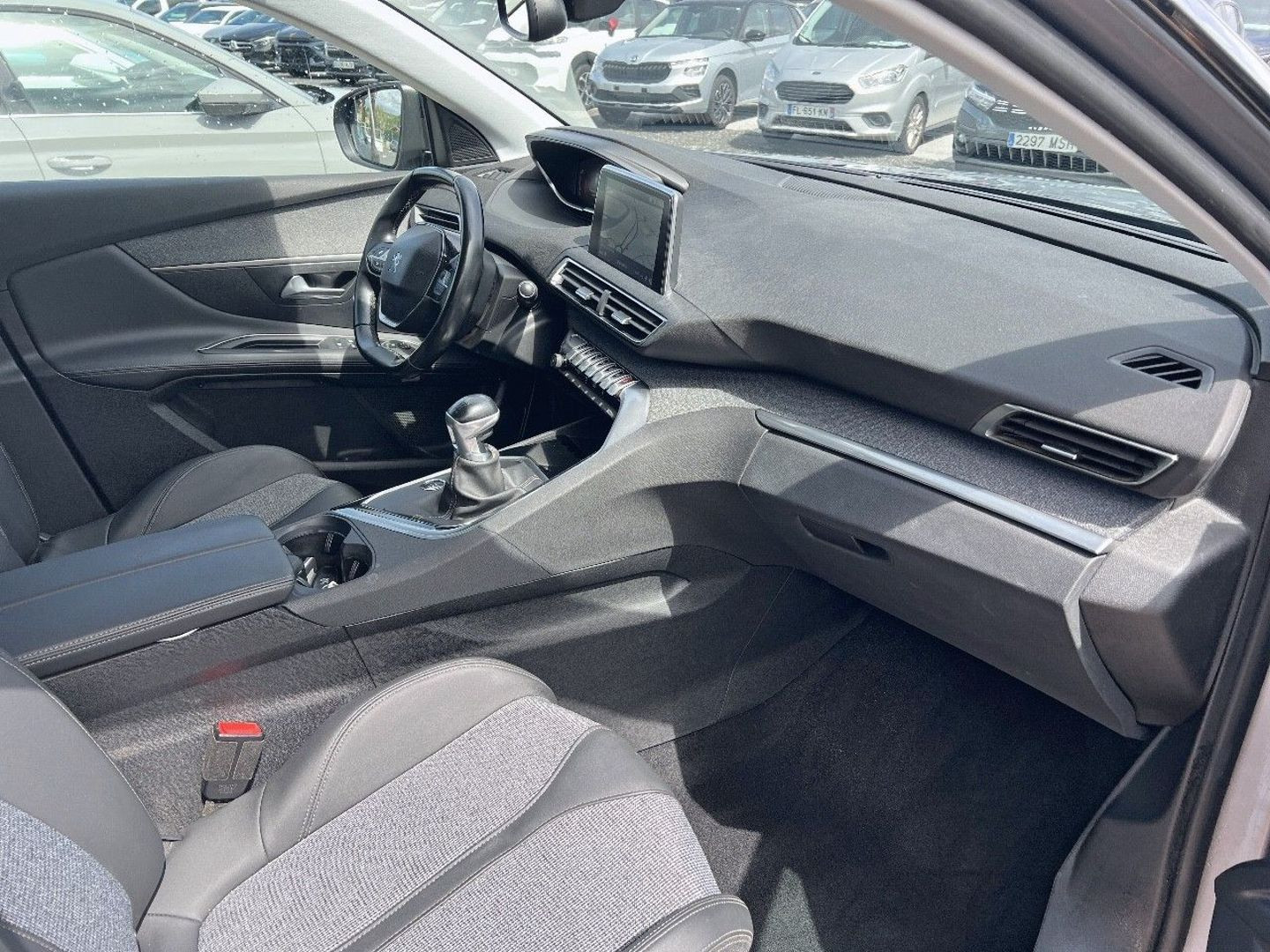 PEUGEOT 3008 en vente à Albi chez votre mandataire automobile