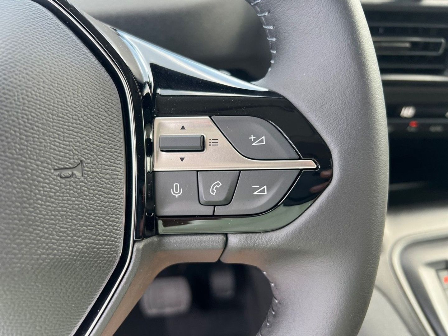PEUGEOT Rifter en vente à Albi chez votre mandataire automobile