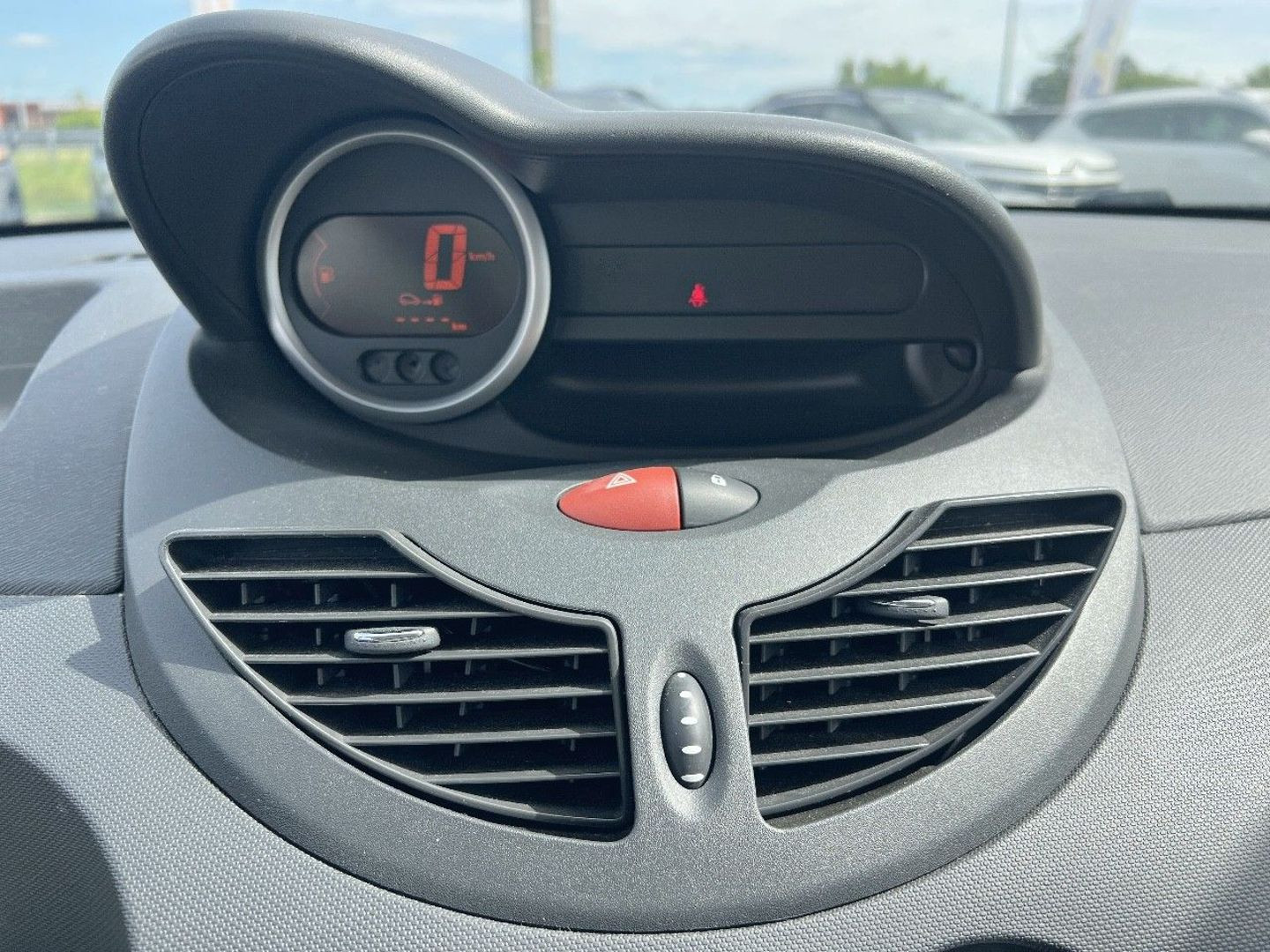 RENAULT Twingo en vente à Albi chez votre mandataire automobile