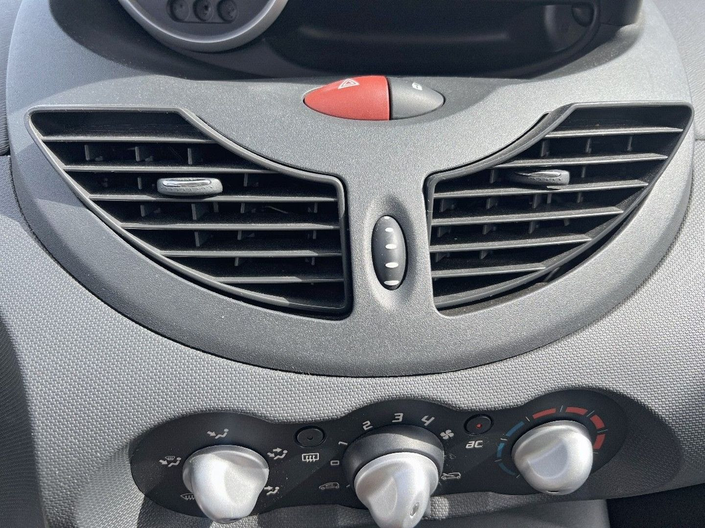 RENAULT Twingo en vente à Albi chez votre mandataire automobile