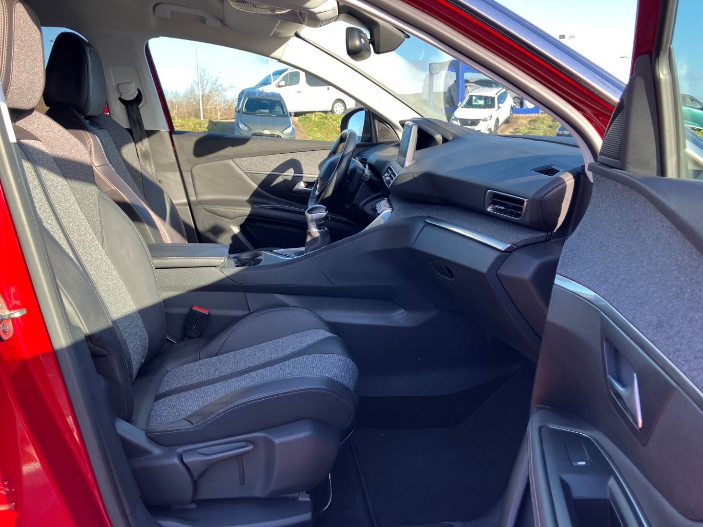 PEUGEOT 3008 en vente à Albi chez votre mandataire automobile