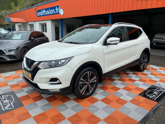 Acheter NISSAN Qashqai 1.2 DIG-T 115 N-CONNECTA TOIT PANO FULL LED chez SN Diffusion