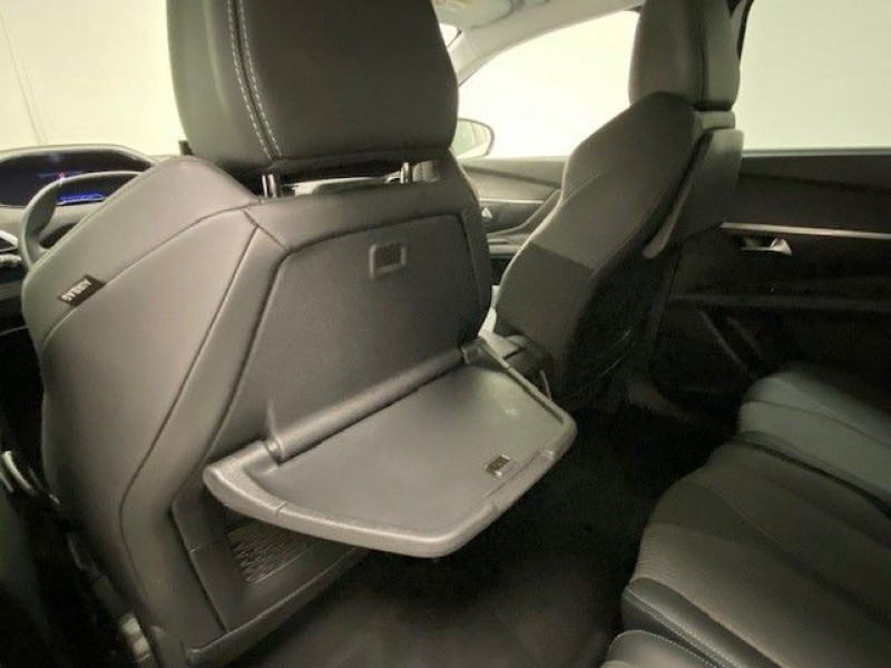 Photo 20 de l'offre de PEUGEOT 5008 1.2 PURETECH 130CH S&S ALLURE PACK à 27490€ chez e-Vago