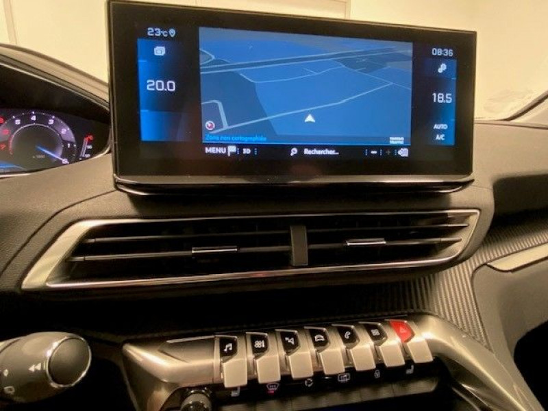 Photo 12 de l'offre de PEUGEOT 5008 1.2 PURETECH 130CH S&S ALLURE PACK à 27490€ chez e-Vago