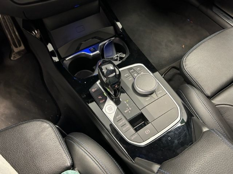 Photo 14 de l'offre de BMW SERIE 1 (F40) M135IA XDRIVE 306CH + TOIT OUVRANT + CUIR à 36990€ chez e-Vago