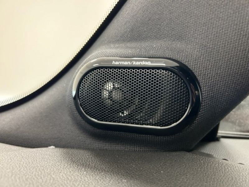 Photo 18 de l'offre de MINI MINI JOHN COOPER WORKS 231CH BVA8 + JA18 + CAM + CUIR à 34490€ chez e-Vago