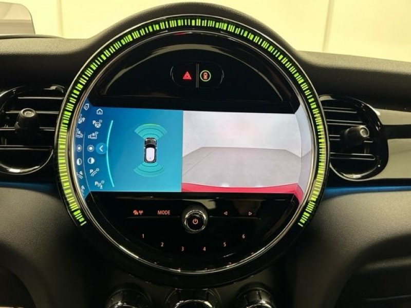 Photo 14 de l'offre de MINI MINI JOHN COOPER WORKS 231CH BVA8 + JA18 + CAM + CUIR à 34490€ chez e-Vago