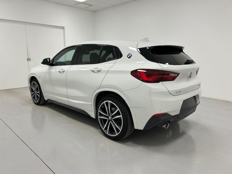 Photo 2 de l'offre de BMW X2 (F39) SDRIVE18IA 140CH M SPORT DKG7 + JA19 à 26990€ chez e-Vago