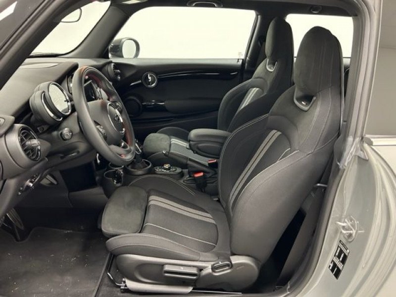 Photo 5 de l'offre de MINI MINI COOPER S 192CH JOHN COOPER WORKS BVA7 à 23490€ chez e-Vago
