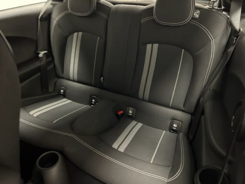 Photo 7 de l'offre de MINI MINI COOPER S 192CH JOHN COOPER WORKS BVA7 à 23490€ chez e-Vago