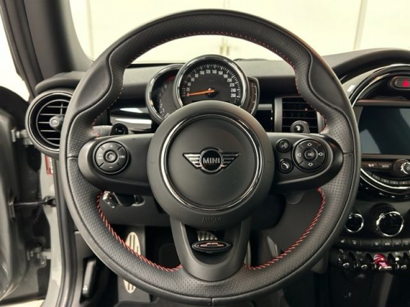 Photo 8 de l'offre de MINI MINI COOPER S 192CH JOHN COOPER WORKS BVA7 à 23490€ chez e-Vago