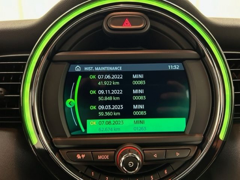 Photo 14 de l'offre de MINI MINI COOPER S 192CH JOHN COOPER WORKS BVA7 à 23490€ chez e-Vago