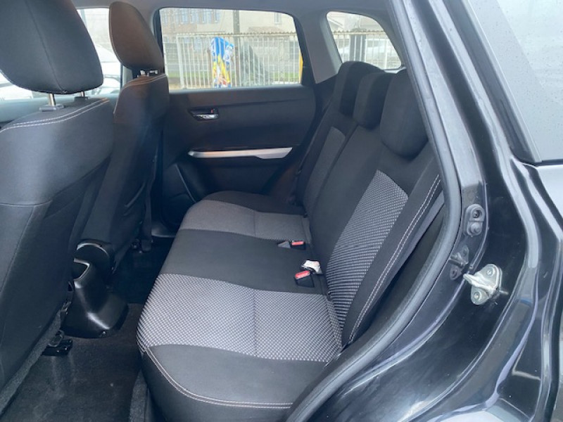 Photo 4 de l'offre de SUZUKI VITARA 1.6 DDiS Pack à 10990€ chez AA automobiles