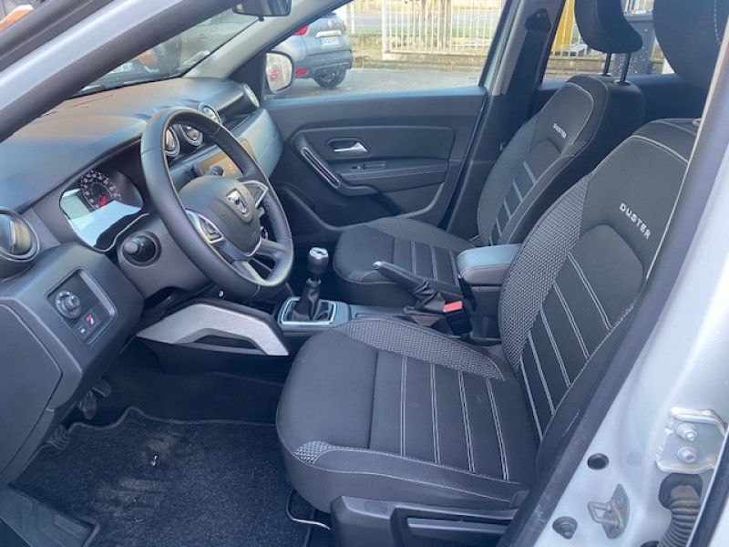 Photo 2 de l'offre de DACIA Duster 1.0 ECO-G 100ch Prestige + 4x2 à 14990€ chez AA automobiles