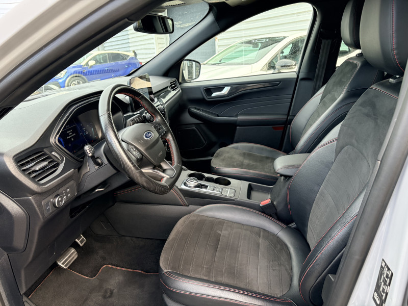 Photo 3 de l'offre de FORD Kuga 2.5 Duratec 190ch FHEV E85 Graphite Tech Edition BVA à 23990€ chez AA automobiles