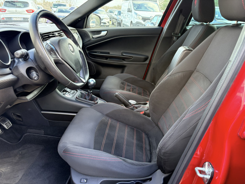 Photo 3 de l'offre de ALFA ROMEO Giullietta 1.4 TB MultiAir 150ch Super Stop&Start à 11990€ chez AA automobiles