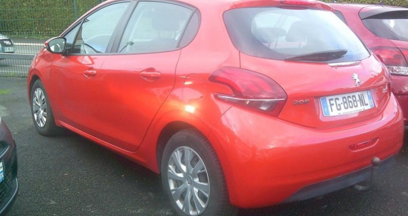 Photo 3 de l'offre de PEUGEOT modele 1.5l blue HDI active 1021cv (2019) à 9990€ chez AA automobiles