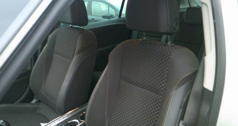 Photo 7 de l'offre de OPEL modele TOURER 1.6L 135CV ELITE (2018) à 14480€ chez AA automobiles