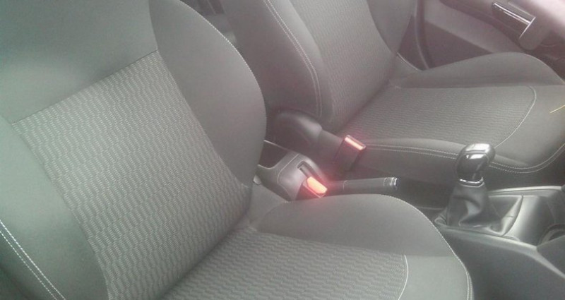 Photo 7 de l'offre de PEUGEOT modele 1.5l blue HDI active 1021cv (2019) à 9990€ chez AA automobiles