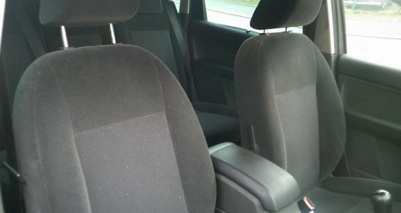 Photo 7 de l'offre de FORD modele 1.8l tdci 115cv trend (2007) à 4900€ chez AA automobiles