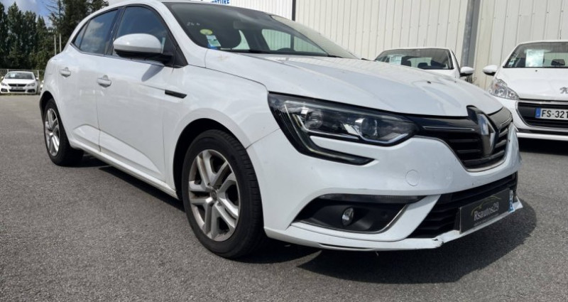 Photo 4 de l'offre de RENAULT modele IV (BFB) 1.5 Blue dCi 95ch Business à 11750€ chez AA automobiles