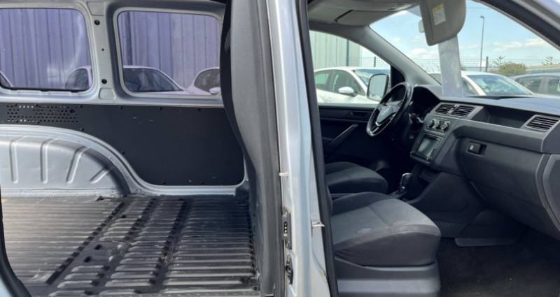 Photo 7 de l'offre de VOLKSWAGEN modele IV 2.0 TDI 102ch Beach DSG6 à 13490€ chez AA automobiles