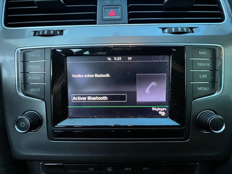 Photo 8 de l'offre de VOLKSWAGEN GOLF VII 1.2 TSI 85CH BLUEMOTION TECHNOLOGY TRENDLINE 3P (MOTEUR NEUF VOLKSWAGEN 0KM) à 10990€ chez Sevestre Automobiles