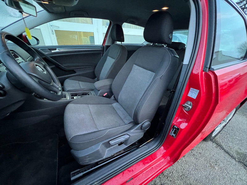 Photo 5 de l'offre de VOLKSWAGEN GOLF VII 1.2 TSI 85CH BLUEMOTION TECHNOLOGY TRENDLINE 3P (MOTEUR NEUF VOLKSWAGEN 0KM) à 10990€ chez Sevestre Automobiles