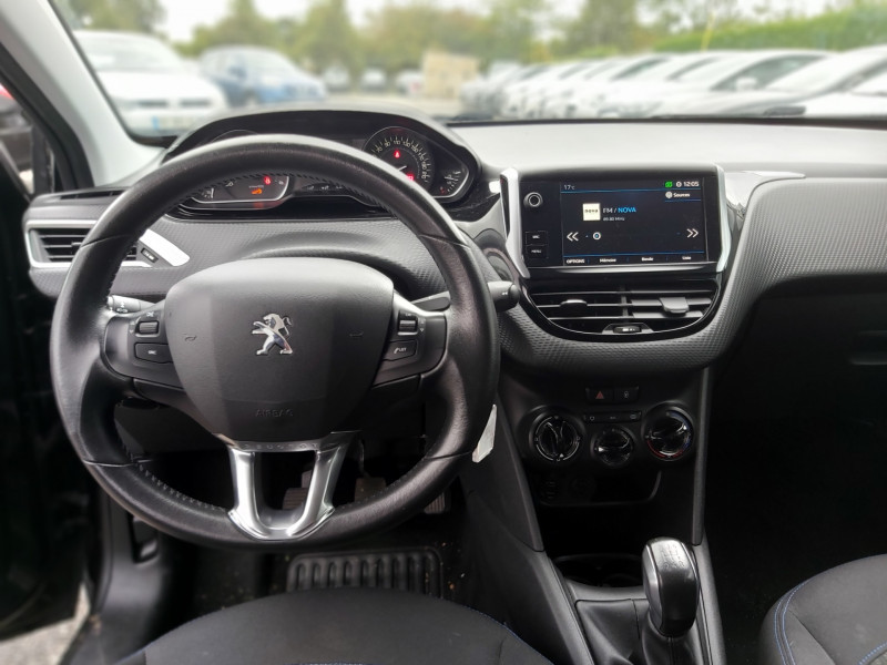 Photo 7 de l'offre de PEUGEOT 208 1.2 PURETECH 110CH ALLURE S&S 5P (COURROIE CHANGEE) à 8990€ chez Sevestre Automobiles