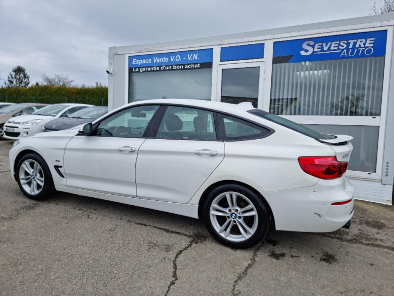 Photo 4 de l'offre de BMW SERIE 3 GRAN TURISMO (F34) 320DA 190CH LOUNGE EURO6D-T à 18490€ chez Sevestre Automobiles