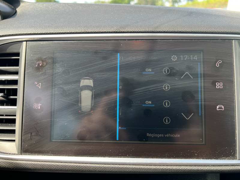 Photo 10 de l'offre de PEUGEOT 308 1.2 PURETECH 110CH E6.C S&S ACTIVE (COURROIE CHANGEE) à 9490€ chez Sevestre Automobiles