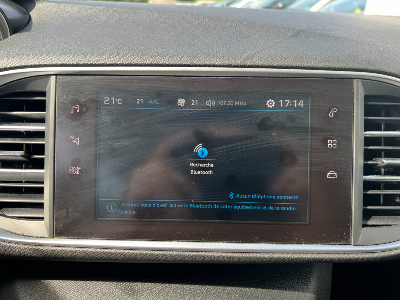 Photo 9 de l'offre de PEUGEOT 308 1.2 PURETECH 110CH E6.C S&S ACTIVE (COURROIE CHANGEE) à 9490€ chez Sevestre Automobiles