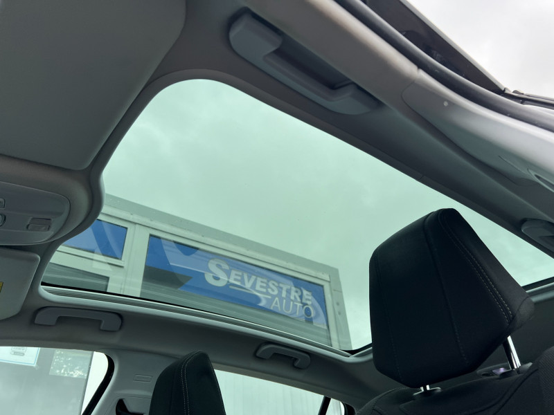 Photo 14 de l'offre de PEUGEOT 308 1.2 PURETECH 130CH ALLURE S&S 5P (COURROIE CHANGEE) à 8990€ chez Sevestre Automobiles