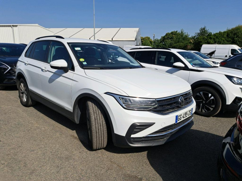 Photo 3 de l'offre de VOLKSWAGEN TIGUAN 2.0 TDI 150CH ACTIVE DSG7 à 25990€ chez Sevestre Automobiles