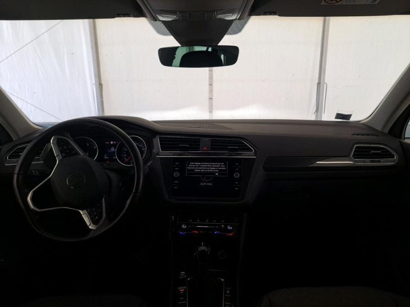 Photo 5 de l'offre de VOLKSWAGEN TIGUAN 2.0 TDI 150CH LIFE BUSINESS DSG7 à 29490€ chez Sevestre Automobiles