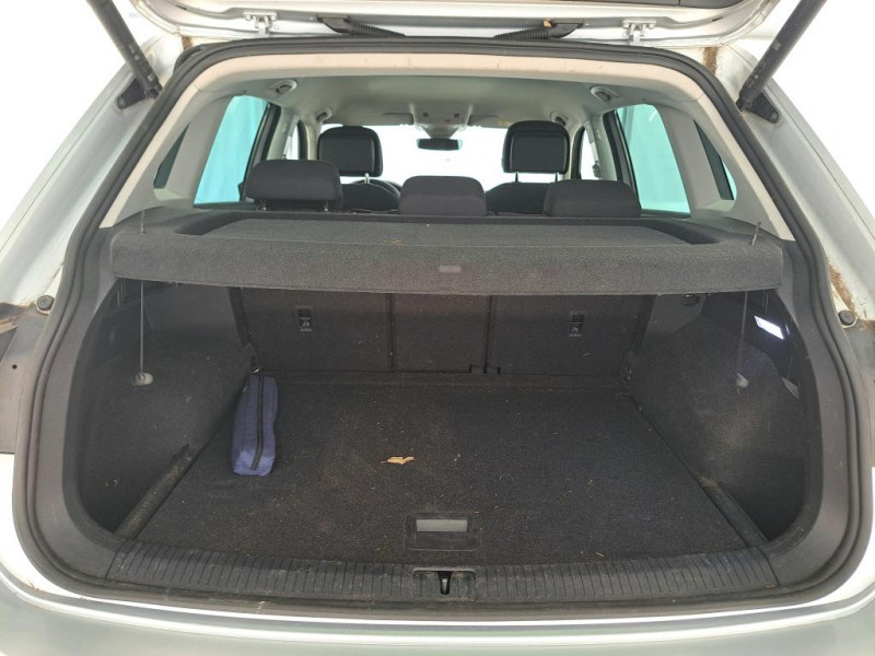 Photo 9 de l'offre de VOLKSWAGEN TIGUAN 2.0 TDI 150CH LIFE BUSINESS DSG7 à 29490€ chez Sevestre Automobiles