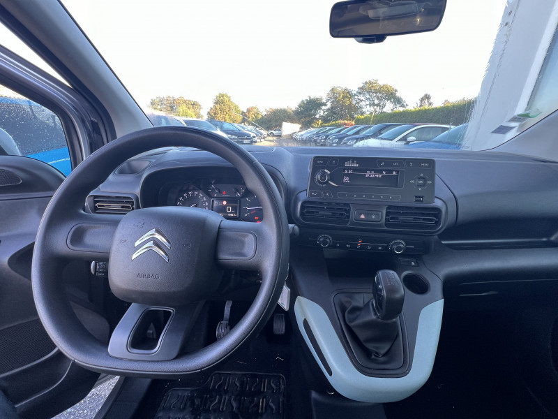 Photo 9 de l'offre de CITROEN BERLINGO XL BLUEHDI 100CH LIVE à 19490€ chez Sevestre Automobiles