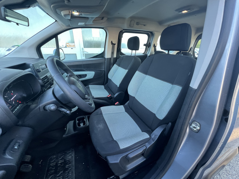 Photo 5 de l'offre de CITROEN BERLINGO XL BLUEHDI 100CH LIVE à 19490€ chez Sevestre Automobiles