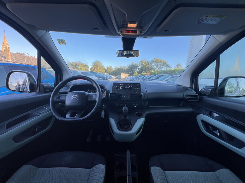 Photo 8 de l'offre de CITROEN BERLINGO XL BLUEHDI 100CH LIVE à 19490€ chez Sevestre Automobiles